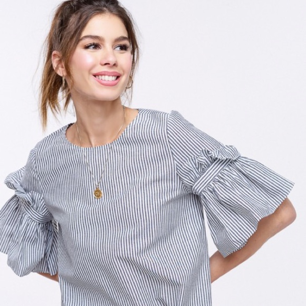 Striped Ruffled Sleeves Blouse - Picture 3 of 5